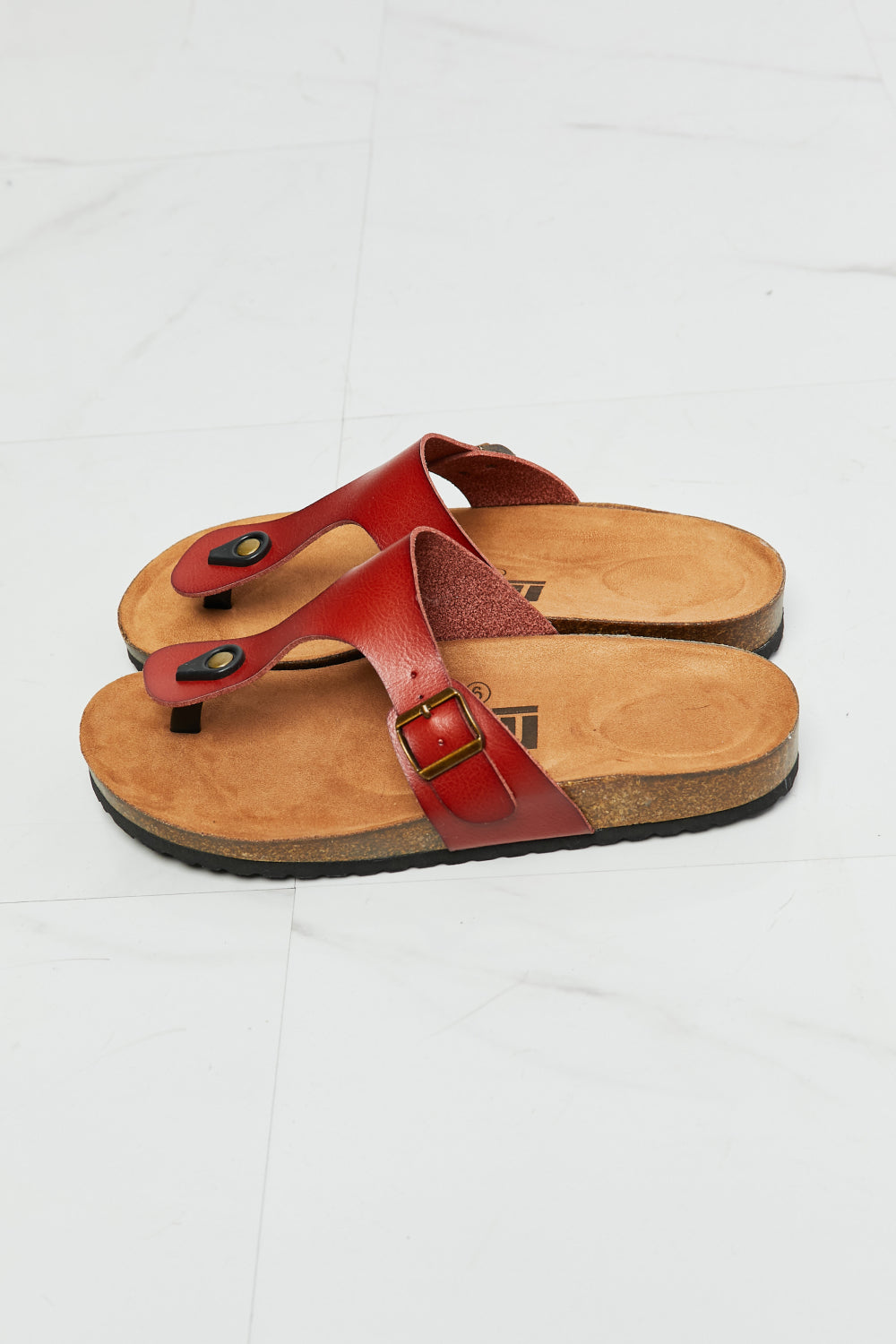 Thunder Chick Fitness MMShoes Drift Away T-Strap Flip-Flop in Red